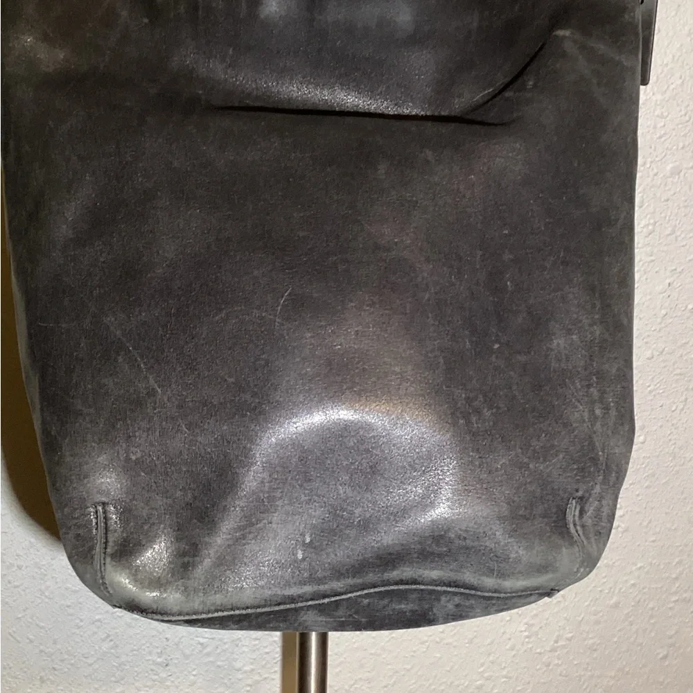 Coach vintage black leather large shoulder bag